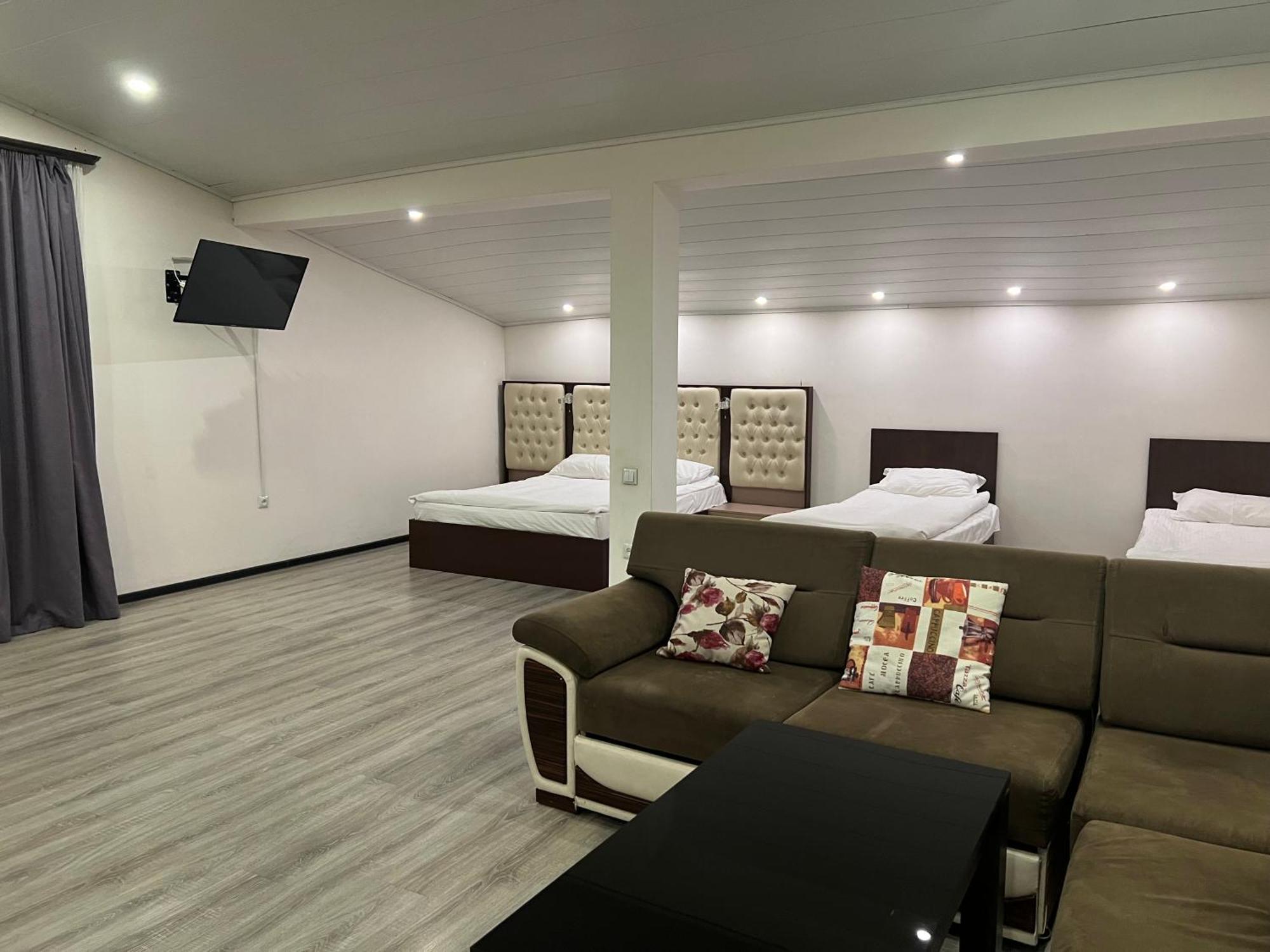 Family Hotel Γιερεβάν Εξωτερικό φωτογραφία